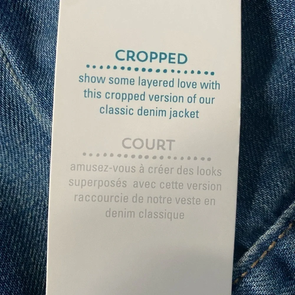 NWT - Classic Distress Jean Jacket for Women, Size Medium - Picture 6 of 10